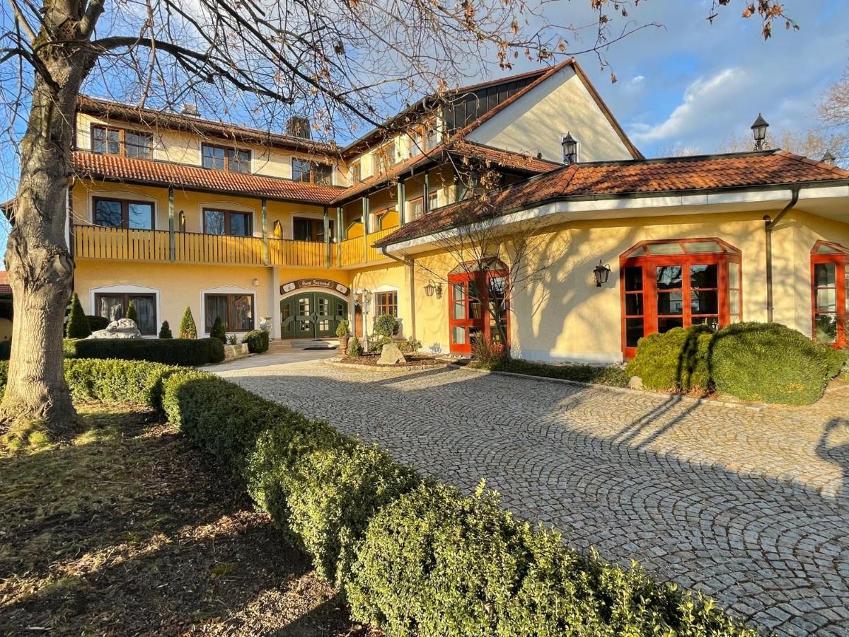 Fohlenhof 3* Ampfing
